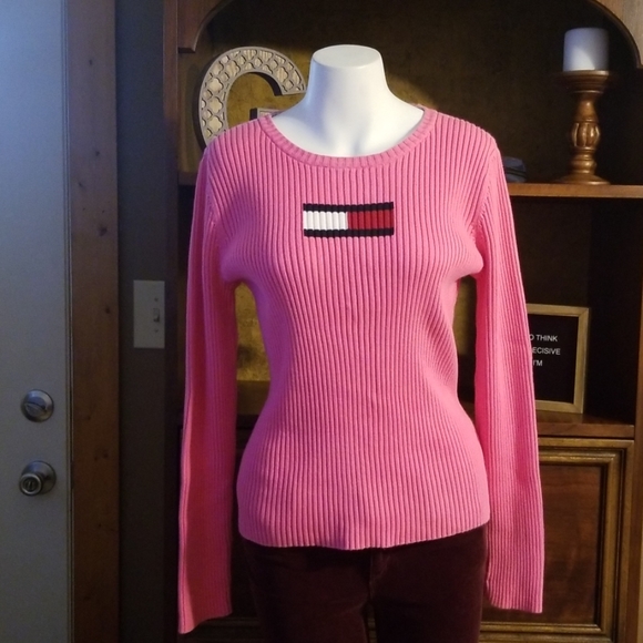 🛍Tommy Hilfiger Ladies Sweater 🇺🇲 - Picture 1 of 4